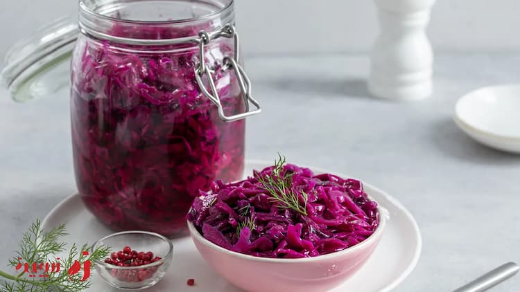 طرز تهیه ترشی کلم قرمز خانگی | ترشی ساده اما خوشمزه
