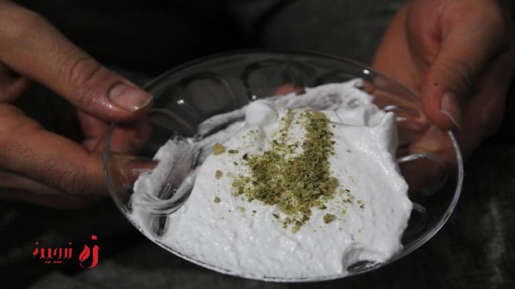 آداب کف زنی در شب های زمستان؛ خوراکی سنتی از خراسان تا کردستان