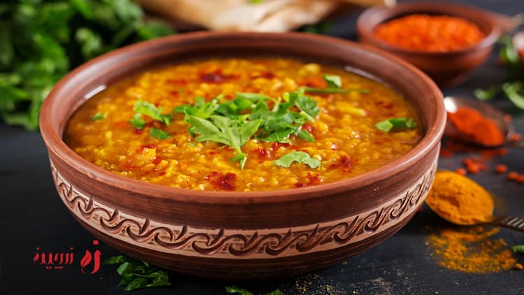 چطور خوراک دال عدس آبادانی بپزیم؟ طرز تهیه دال عدس آبادانی خانگی با روشی ساده