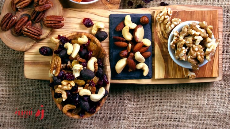 چرا باید برای عید آجیل بخریم؟ انتخاب بهترین نوع آجیل