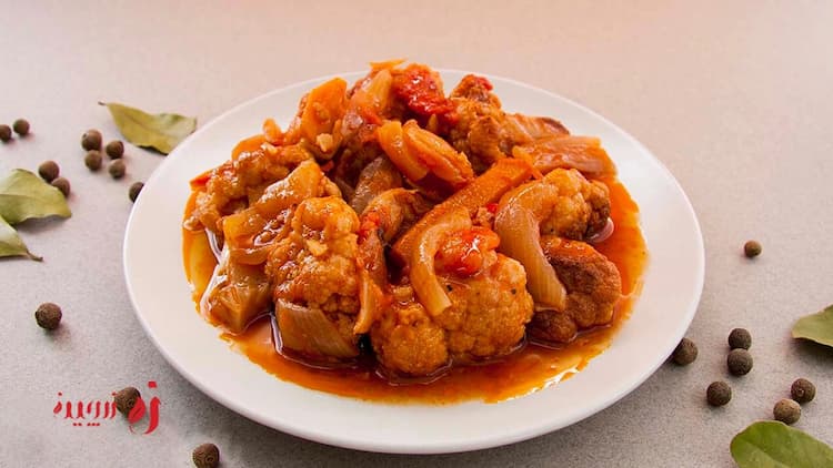 طرز تهیه خورشت گل‌کلم | یک غذای گیاهی، خوشمزه و مقوی