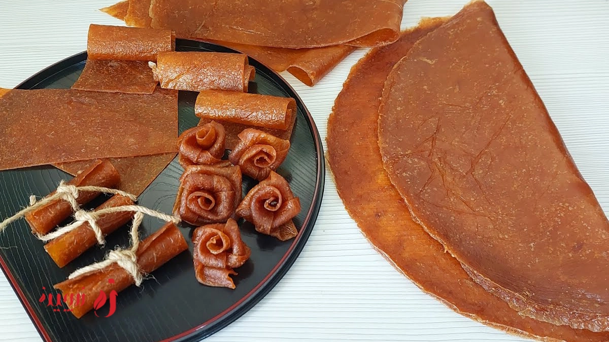 طرز تهیه لواشک زردآلو در خانه؛ خوشمزه، طبیعی و بدون مواد نگهدارنده