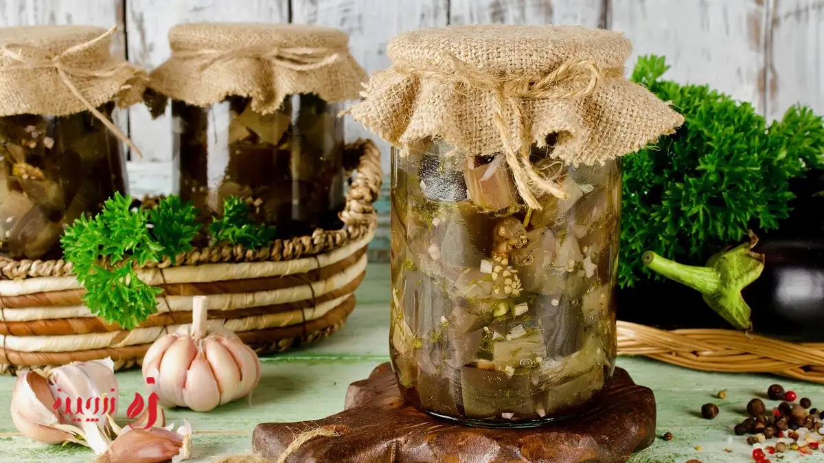 طرز تهیه ترشی بادمجان خانگی (9 روش) + نحوه نگهداری از ترشی