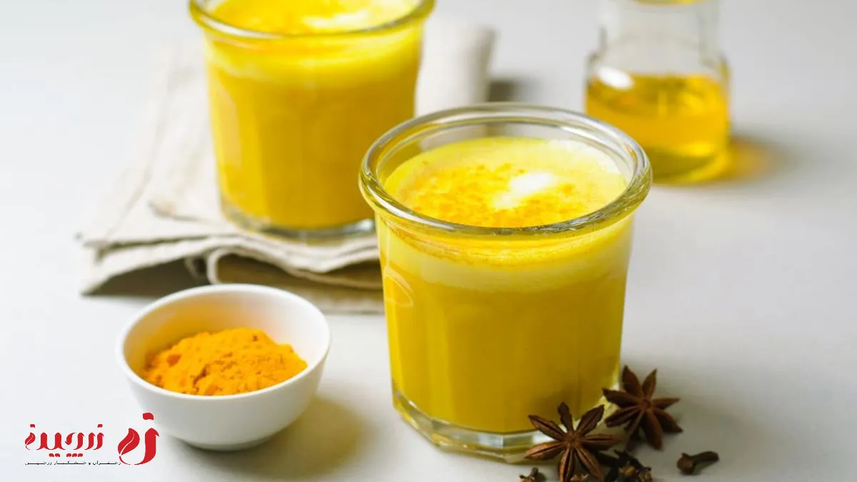 ۱۱ خواص شیر زردچوبه و طرز تهیه این نوشیدنی پر خاصیت