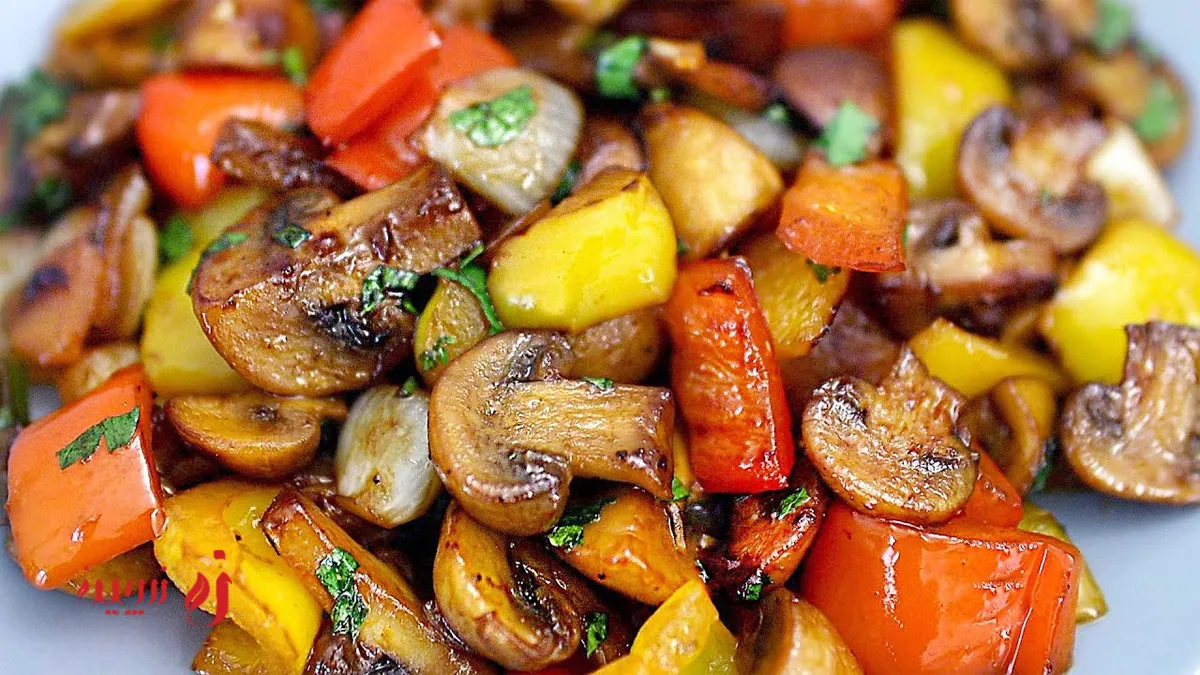 طرز تهیه خوراک قارچ و سبزیجات+ نکات مهم و میزان کالری برای هر نفر
