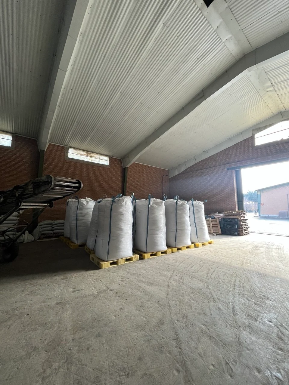 فروشگاه زرچین در عکس سوم در تهران - شور آباد