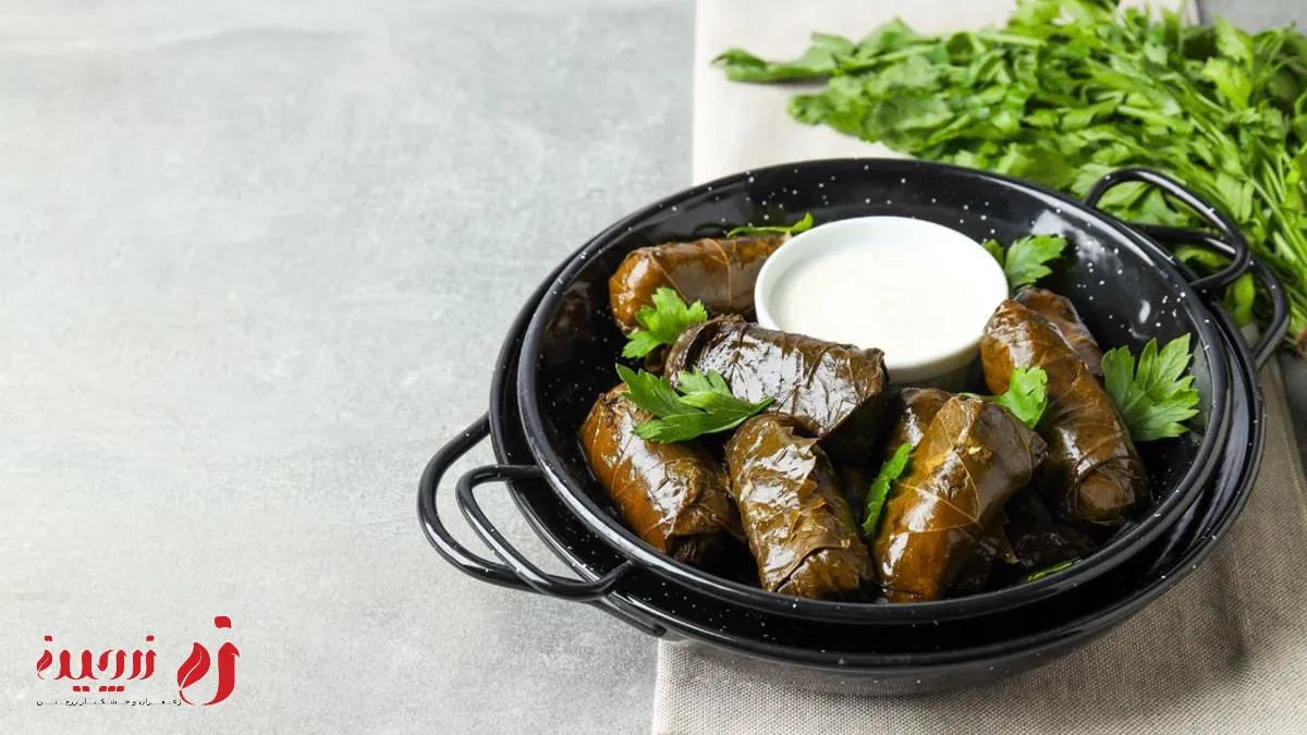 تهیه دلمه برگ مو